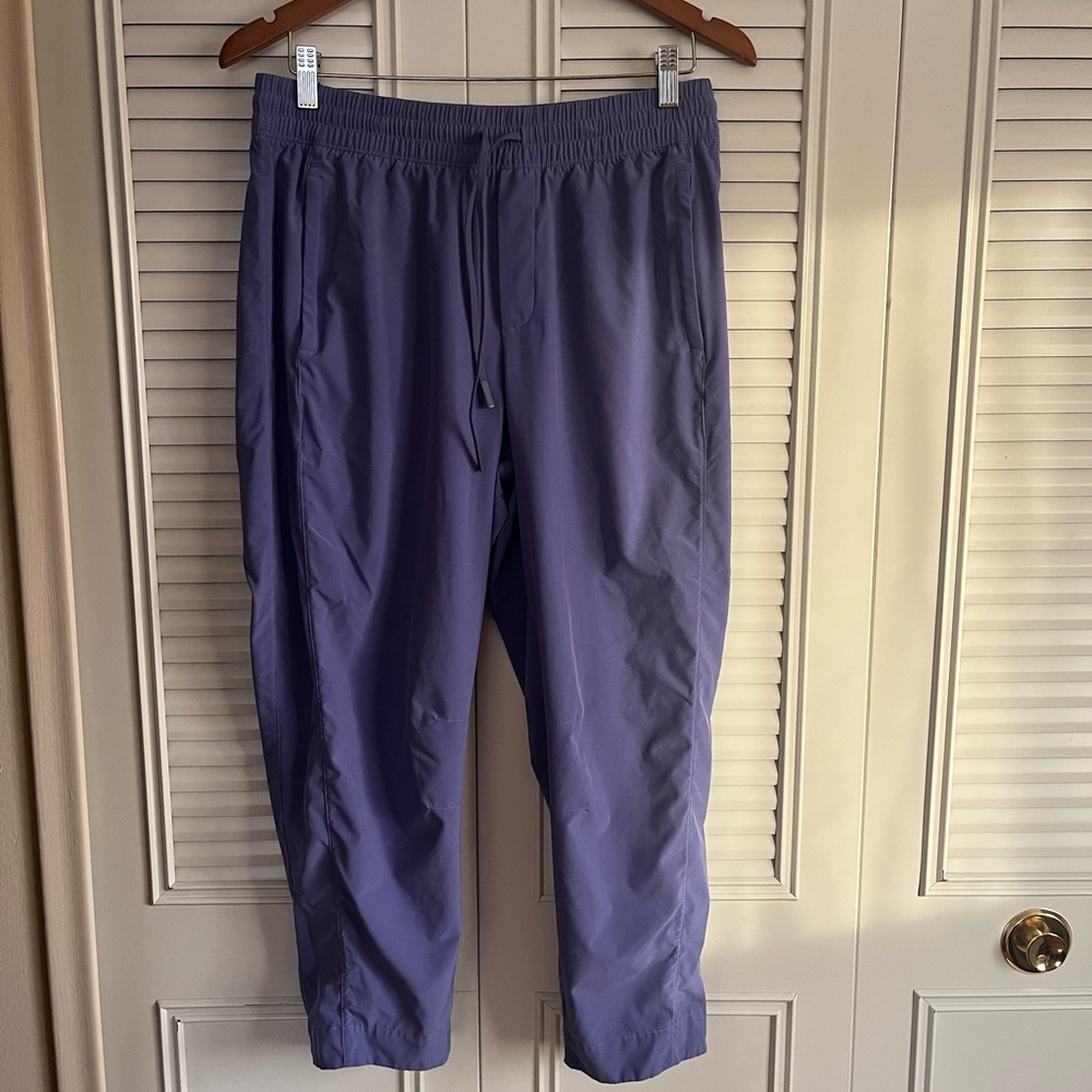 Athleta Capri Pants